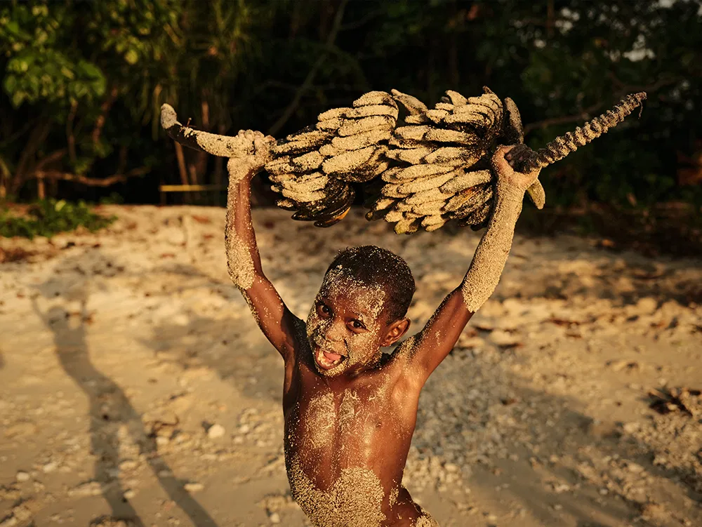 gf45mmf28-r-wr_img03